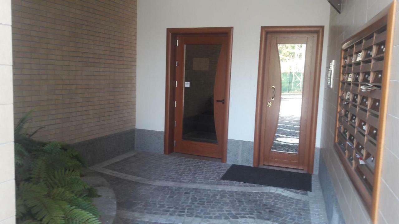 Via Borghetto di Vara 13 Roma Esterno foto